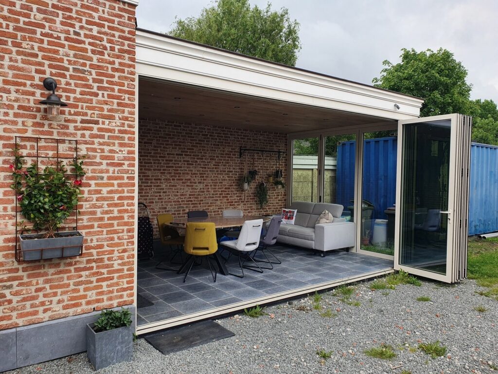Vleugel overdekkend panneel Zele ()