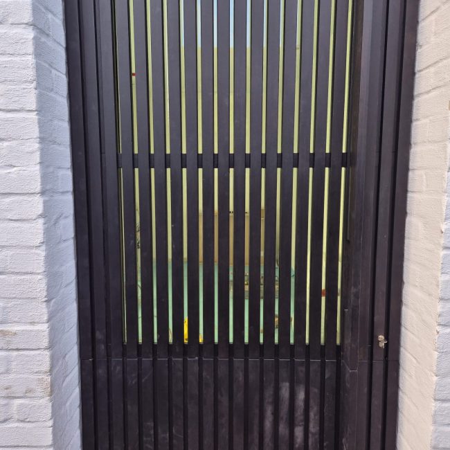 garagepoorten en gevelbekleding ()