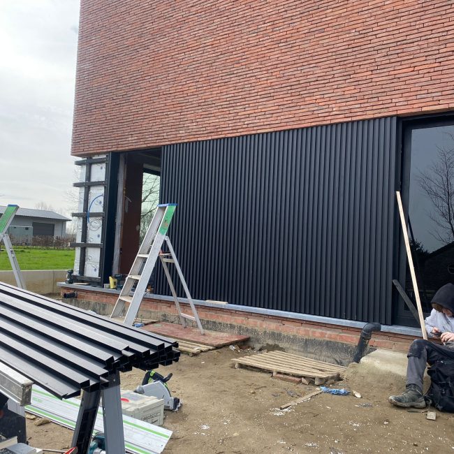 garagepoorten en gevelbekleding ()